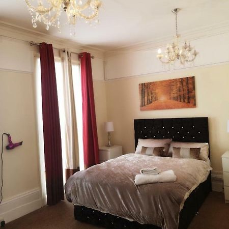 Red Carpet Guesthouse Ридинг Экстерьер фото