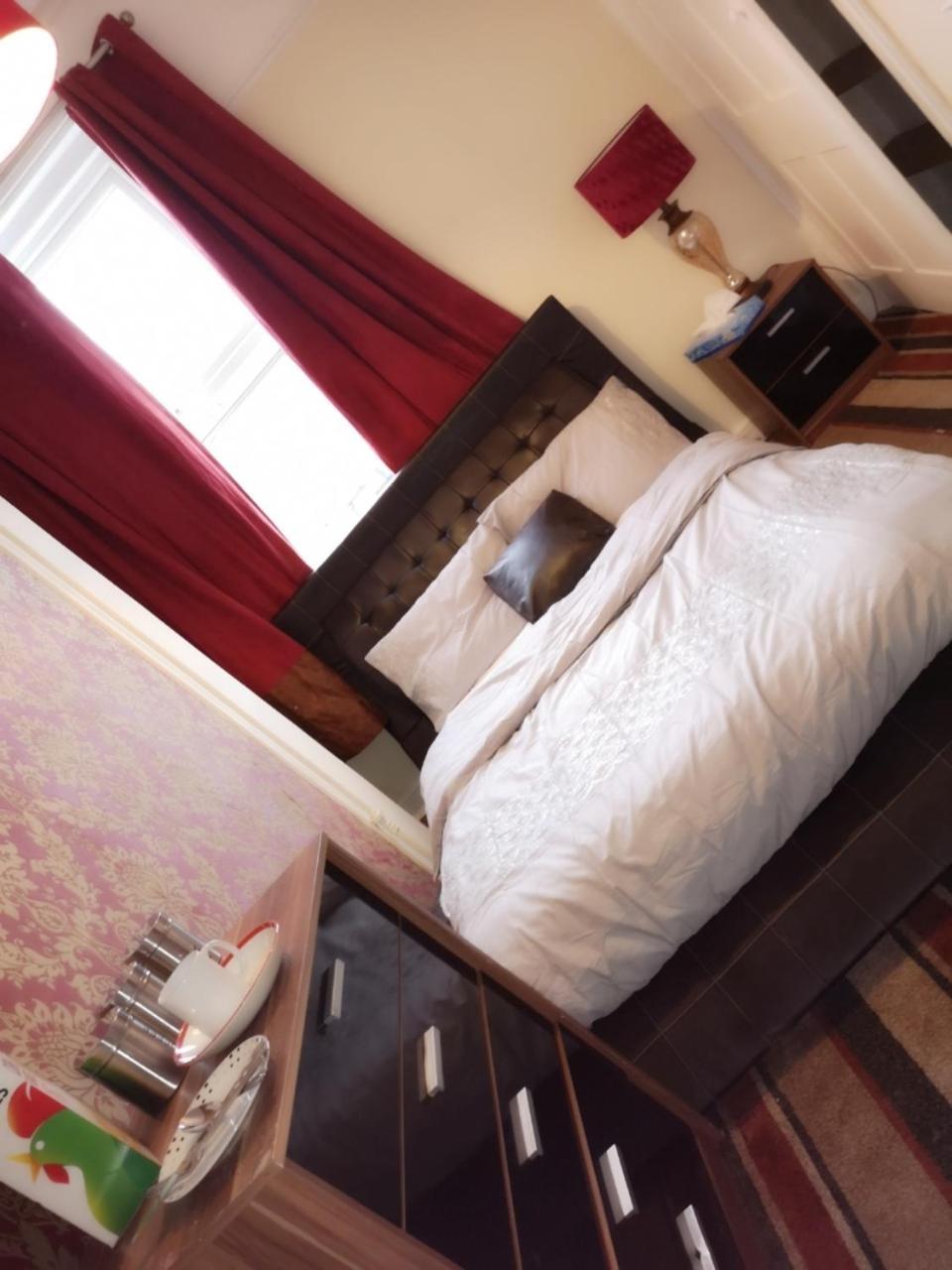 Red Carpet Guesthouse Ридинг Экстерьер фото