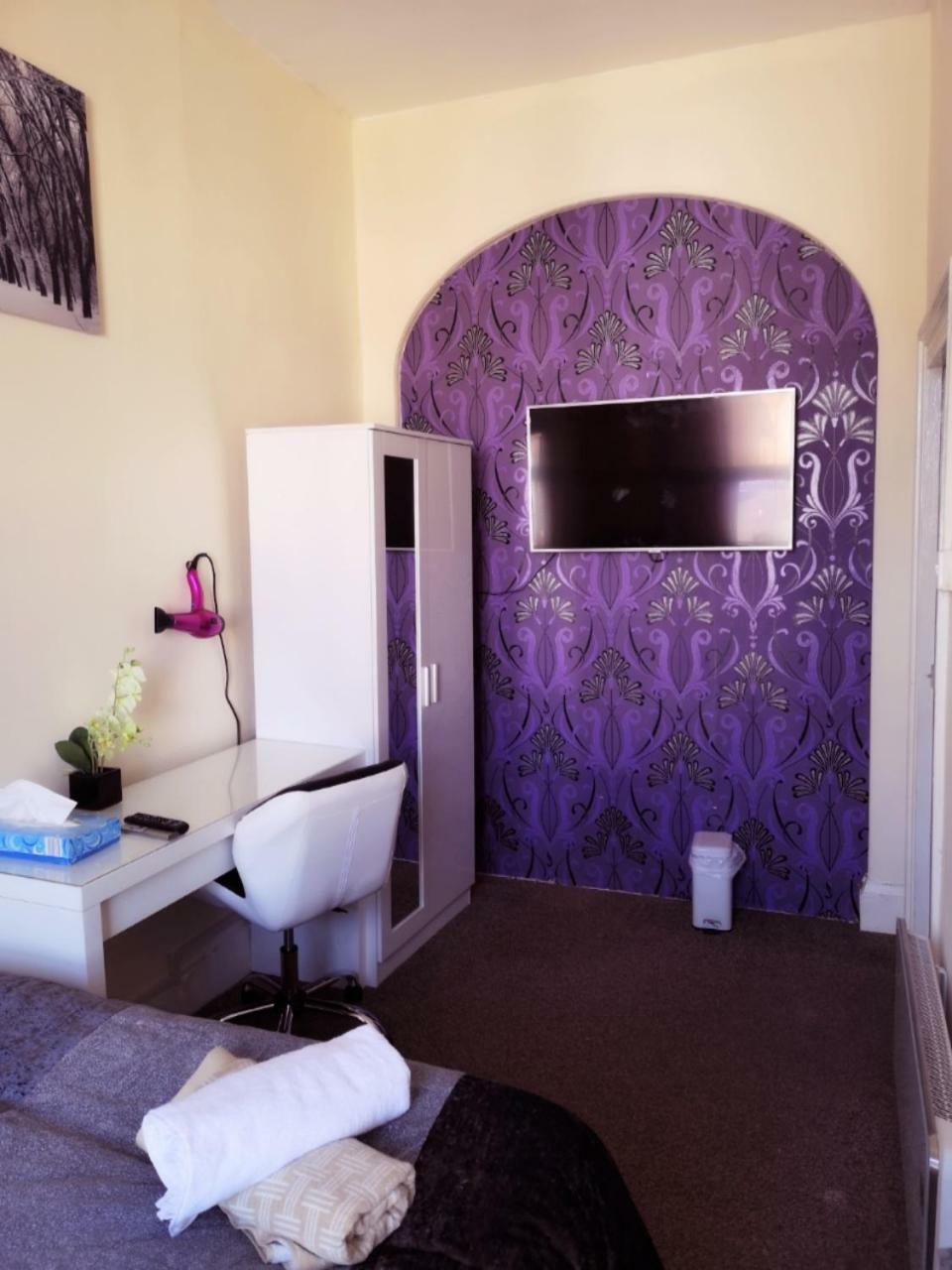 Red Carpet Guesthouse Ридинг Экстерьер фото
