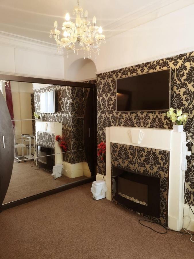 Red Carpet Guesthouse Ридинг Экстерьер фото