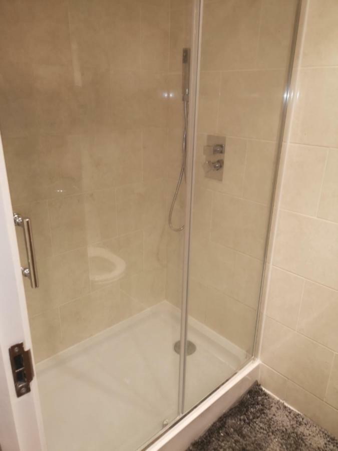 Red Carpet Guesthouse Ридинг Экстерьер фото